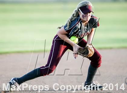Thumbnail 1 in Wylie vs Mt. Pleasant (UIL Class 4A Bi-District Playoff) photogallery.