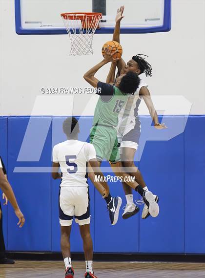 Thumbnail 2 in Sumner @ Winthrop College Prep Academy photogallery.