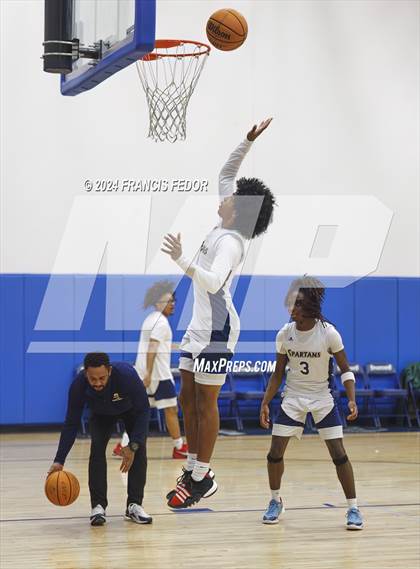 Thumbnail 1 in Sumner @ Winthrop College Prep Academy photogallery.