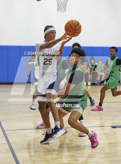 Thumbnail 1 in Sumner @ Winthrop College Prep Academy photogallery.