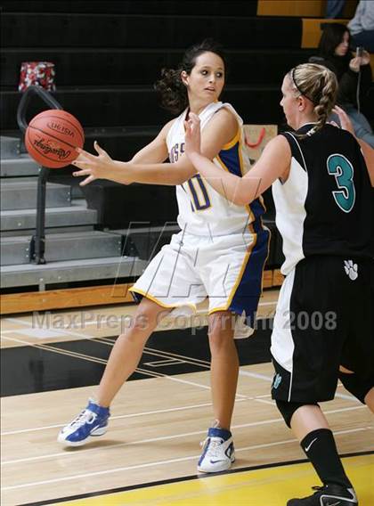 Thumbnail 3 in Valley Center vs. Grossmont (So Cal Holiday Classic) photogallery.