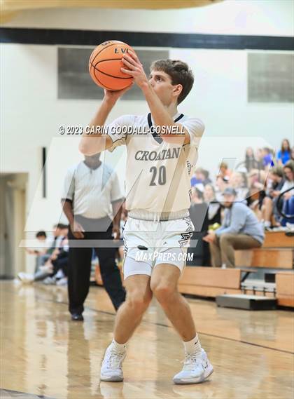 Thumbnail 2 in Dixon @ Croatan photogallery.