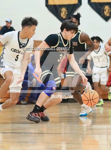 Thumbnail 2 in Dixon @ Croatan photogallery.