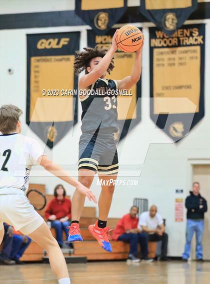 Thumbnail 2 in Dixon @ Croatan photogallery.