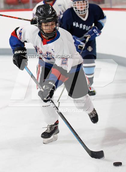 Thumbnail 1 in Warde/Ludlowe @ Wilton/Norwalk photogallery.