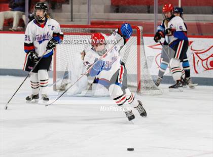 Thumbnail 3 in Warde/Ludlowe @ Wilton/Norwalk photogallery.
