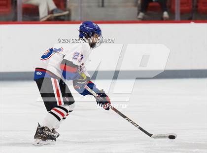 Thumbnail 2 in Warde/Ludlowe @ Wilton/Norwalk photogallery.