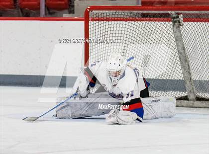 Thumbnail 3 in Warde/Ludlowe @ Wilton/Norwalk photogallery.