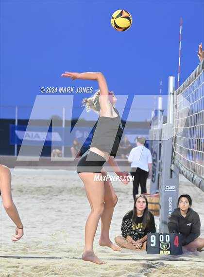 Thumbnail 3 in Sunnyslope vs.Gilbert (AIA DI Pairs Round 1 Playoff) photogallery.