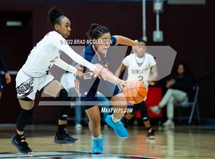 Thumbnail 3 in Sachse vs Rowlett photogallery.