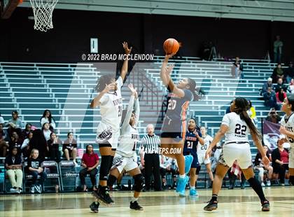 Thumbnail 1 in Sachse vs Rowlett photogallery.