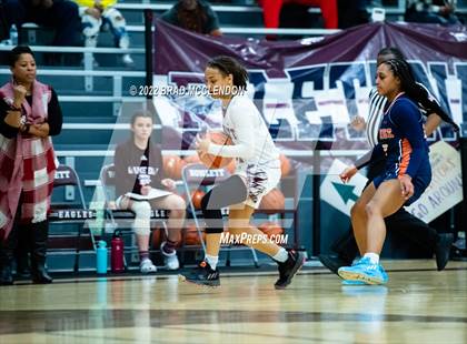 Thumbnail 3 in Sachse vs Rowlett photogallery.