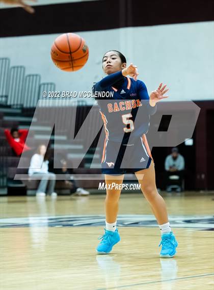 Thumbnail 1 in Sachse vs Rowlett photogallery.