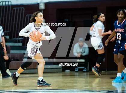 Thumbnail 2 in Sachse vs Rowlett photogallery.