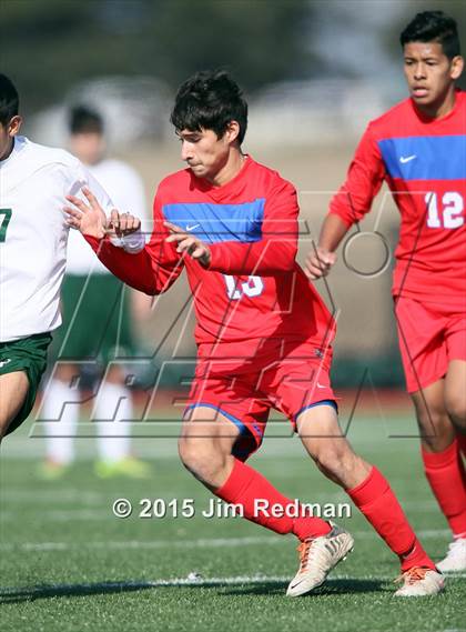 Thumbnail 2 in Rudder [James Earl] vs. Jefferson [Thomas] (Georgetown Governor's Cup) photogallery.
