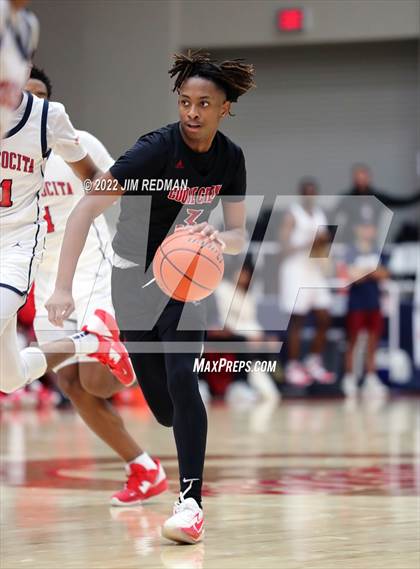 Thumbnail 3 in Atascocita vs. Goose Creek Memorialn (McDonald's Texas Invitational) photogallery.