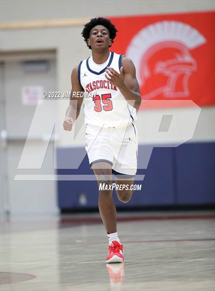 Thumbnail 1 in Atascocita vs. Goose Creek Memorialn (McDonald's Texas Invitational) photogallery.