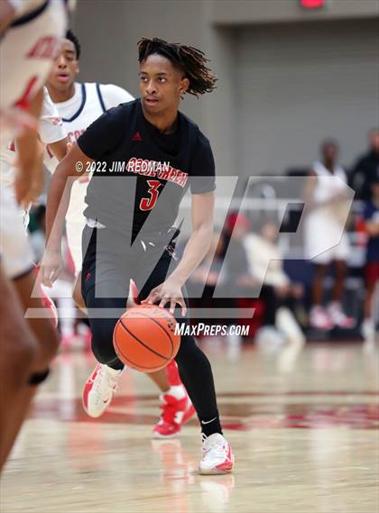 Thumbnail 1 in Atascocita vs. Goose Creek Memorialn (McDonald's Texas Invitational) photogallery.