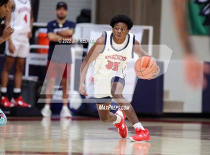 Thumbnail 2 in Atascocita vs. Goose Creek Memorialn (McDonald's Texas Invitational) photogallery.