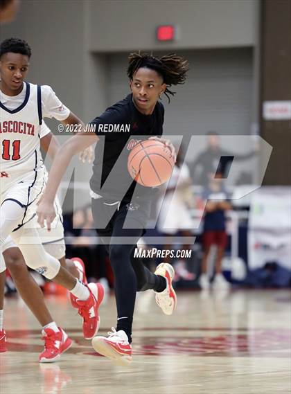 Thumbnail 2 in Atascocita vs. Goose Creek Memorialn (McDonald's Texas Invitational) photogallery.