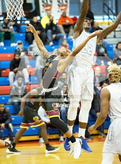 Thumbnail 1 in IMG Academy vs. McNamara (ARS National Hoopfest) photogallery.