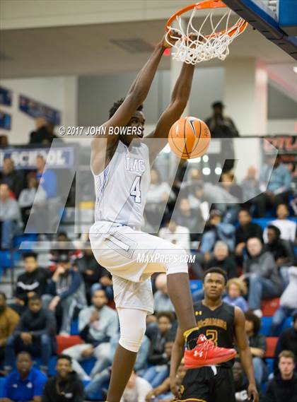 Thumbnail 1 in IMG Academy vs. McNamara (ARS National Hoopfest) photogallery.