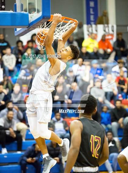 Thumbnail 3 in IMG Academy vs. McNamara (ARS National Hoopfest) photogallery.