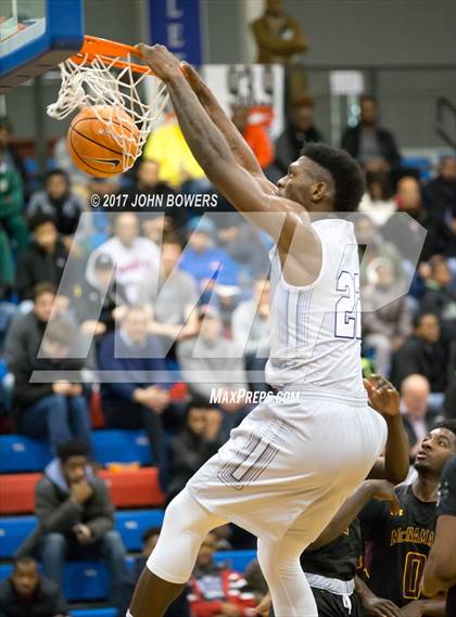 Thumbnail 3 in IMG Academy vs. McNamara (ARS National Hoopfest) photogallery.