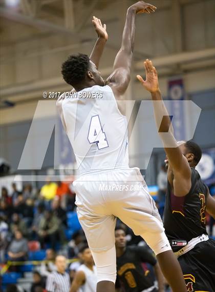 Thumbnail 3 in IMG Academy vs. McNamara (ARS National Hoopfest) photogallery.