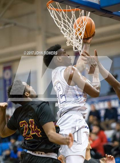 Thumbnail 2 in IMG Academy vs. McNamara (ARS National Hoopfest) photogallery.