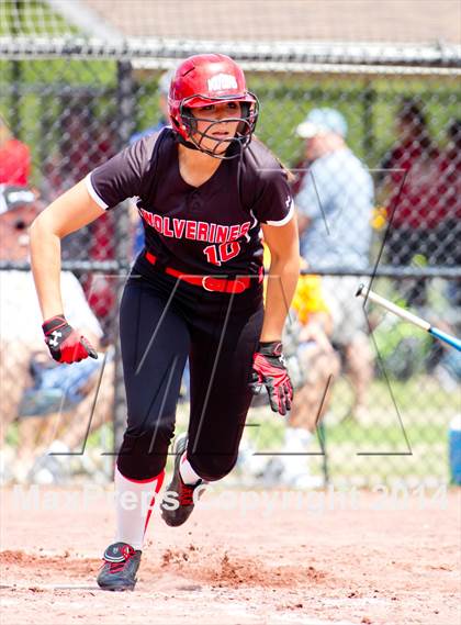 Thumbnail 3 in Bolivar-Richburg vs. Edison (NYSPHSAA Class C Semifinal) photogallery.