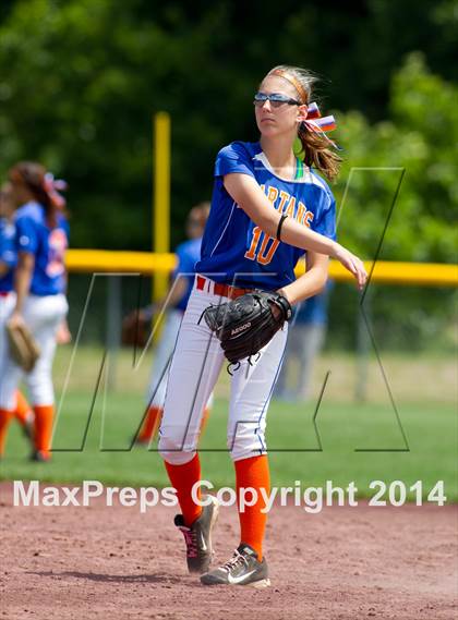 Thumbnail 1 in Bolivar-Richburg vs. Edison (NYSPHSAA Class C Semifinal) photogallery.