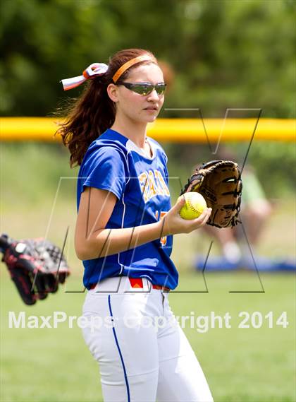 Thumbnail 3 in Bolivar-Richburg vs. Edison (NYSPHSAA Class C Semifinal) photogallery.