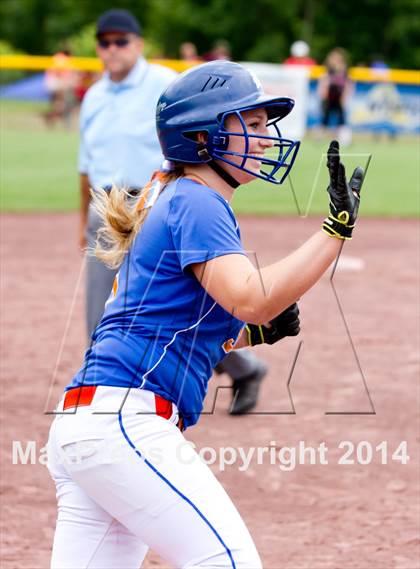 Thumbnail 3 in Bolivar-Richburg vs. Edison (NYSPHSAA Class C Semifinal) photogallery.