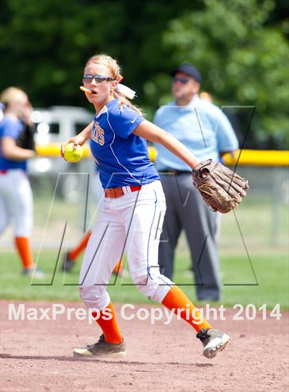 Thumbnail 3 in Bolivar-Richburg vs. Edison (NYSPHSAA Class C Semifinal) photogallery.