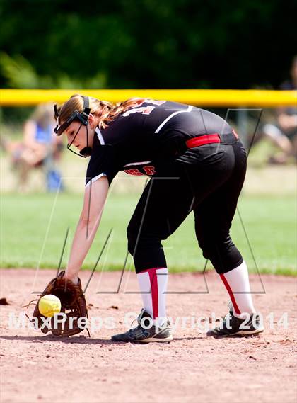 Thumbnail 2 in Bolivar-Richburg vs. Edison (NYSPHSAA Class C Semifinal) photogallery.