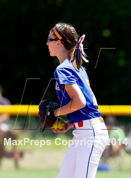 Thumbnail 1 in Bolivar-Richburg vs. Edison (NYSPHSAA Class C Semifinal) photogallery.