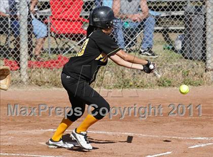 Thumbnail 3 in San Pedro vs. Port of Los Angeles (El Segundo Tournament) photogallery.