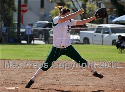 Thumbnail 1 in San Pedro vs. Port of Los Angeles (El Segundo Tournament) photogallery.
