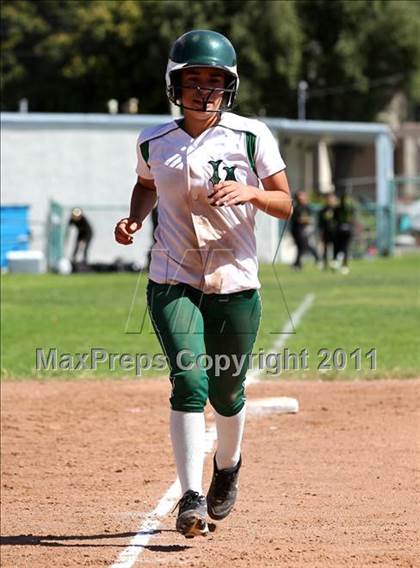 Thumbnail 2 in San Pedro vs. Port of Los Angeles (El Segundo Tournament) photogallery.
