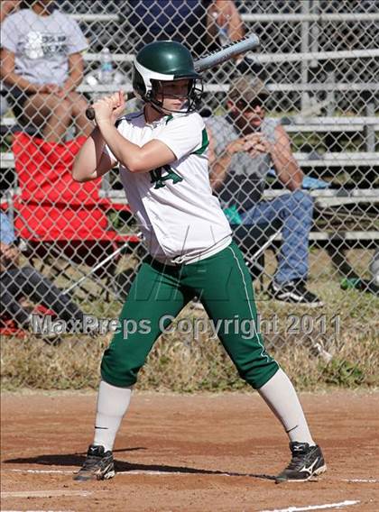 Thumbnail 3 in San Pedro vs. Port of Los Angeles (El Segundo Tournament) photogallery.