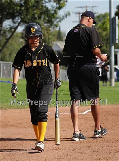 Thumbnail 2 in San Pedro vs. Port of Los Angeles (El Segundo Tournament) photogallery.