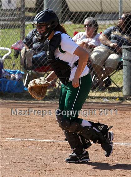 Thumbnail 2 in San Pedro vs. Port of Los Angeles (El Segundo Tournament) photogallery.