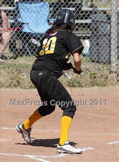 Thumbnail 1 in San Pedro vs. Port of Los Angeles (El Segundo Tournament) photogallery.