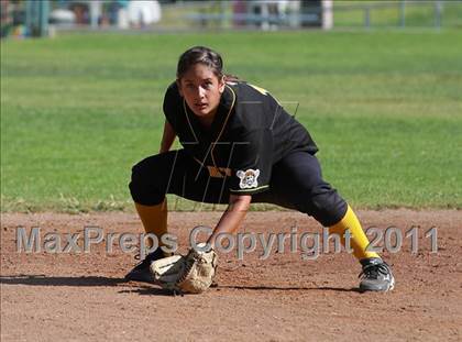 Thumbnail 3 in San Pedro vs. Port of Los Angeles (El Segundo Tournament) photogallery.