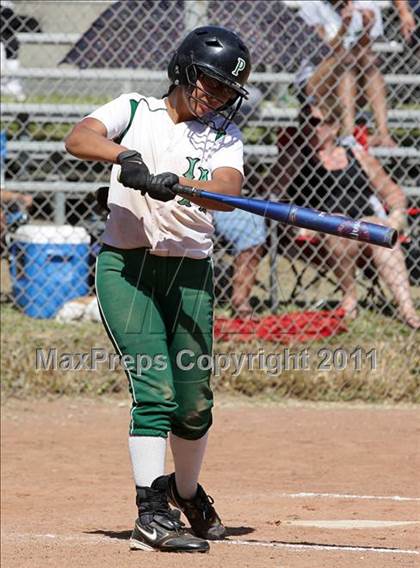 Thumbnail 1 in San Pedro vs. Port of Los Angeles (El Segundo Tournament) photogallery.