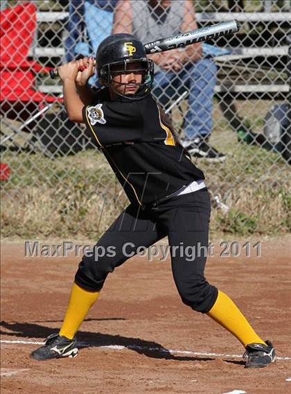 Thumbnail 1 in San Pedro vs. Port of Los Angeles (El Segundo Tournament) photogallery.