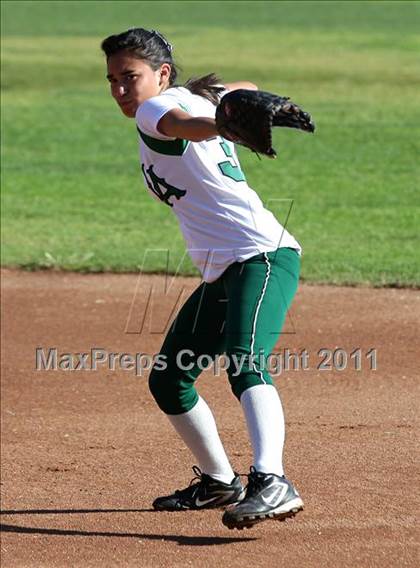 Thumbnail 1 in San Pedro vs. Port of Los Angeles (El Segundo Tournament) photogallery.