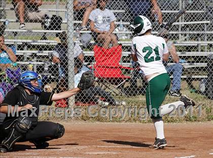 Thumbnail 1 in San Pedro vs. Port of Los Angeles (El Segundo Tournament) photogallery.
