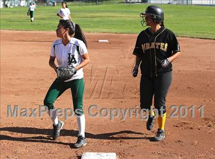 Thumbnail 3 in San Pedro vs. Port of Los Angeles (El Segundo Tournament) photogallery.